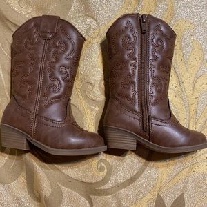 BRAND NEW TUCKER + TATE COWBOY BOOT